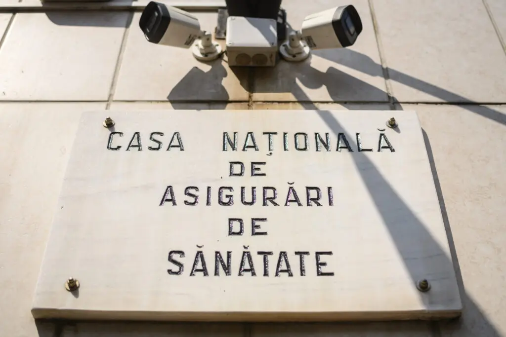 CNAS anunță concurs pentru 16 posturi de directori generali ai caselor de sănătate: județele vizate și data examenele